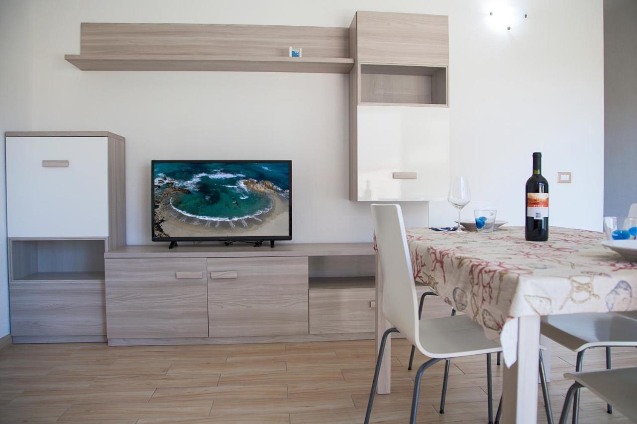 الشقق الفندقية سانتا تيريزا غالّورافي  La Contessa Pool & Sea View المظهر الخارجي الصورة